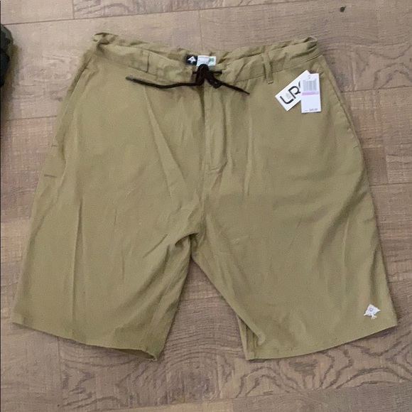 NWT LRG MENS LOT - Picture 4 of 4